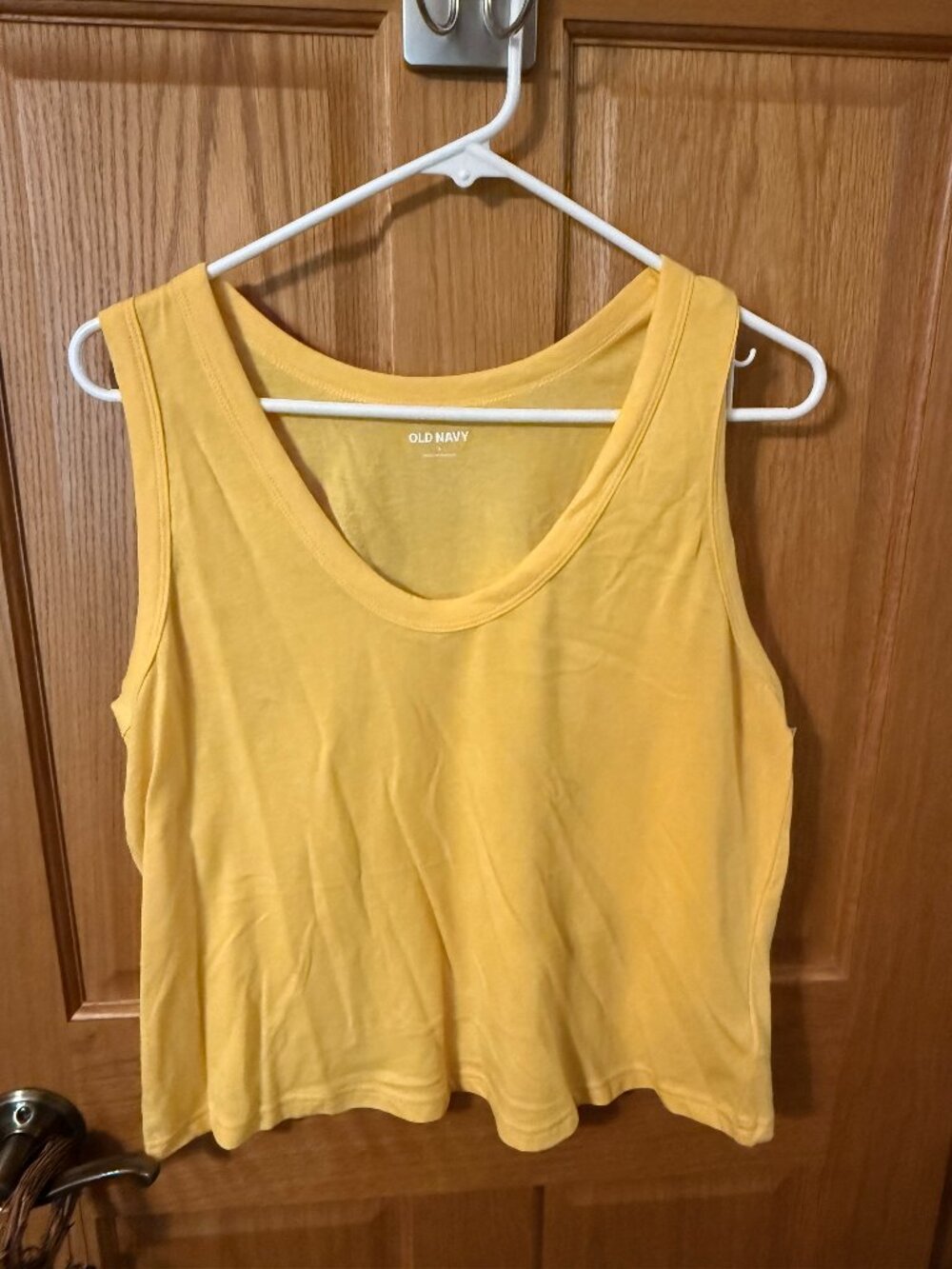 Women's Scoop Neck Tank
